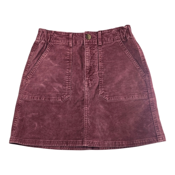 American Eagle Outfitters Dresses & Skirts - American‎ Eagle Corduroy Mini Skirt Women’s Size 2